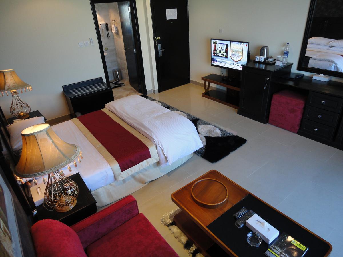 Al Andalus Plaza Hotel Manama Exterior photo