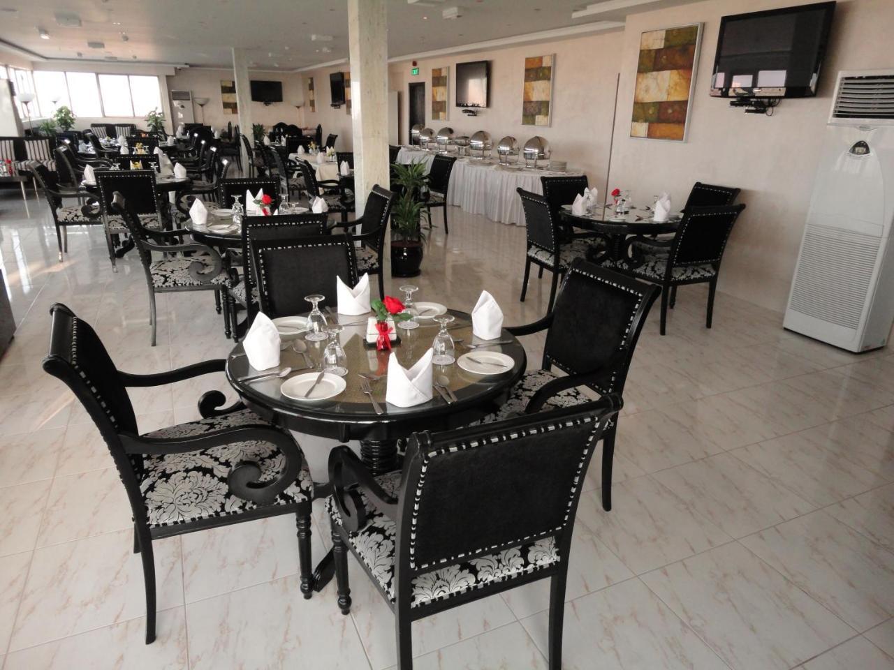 Al Andalus Plaza Hotel Manama Exterior photo