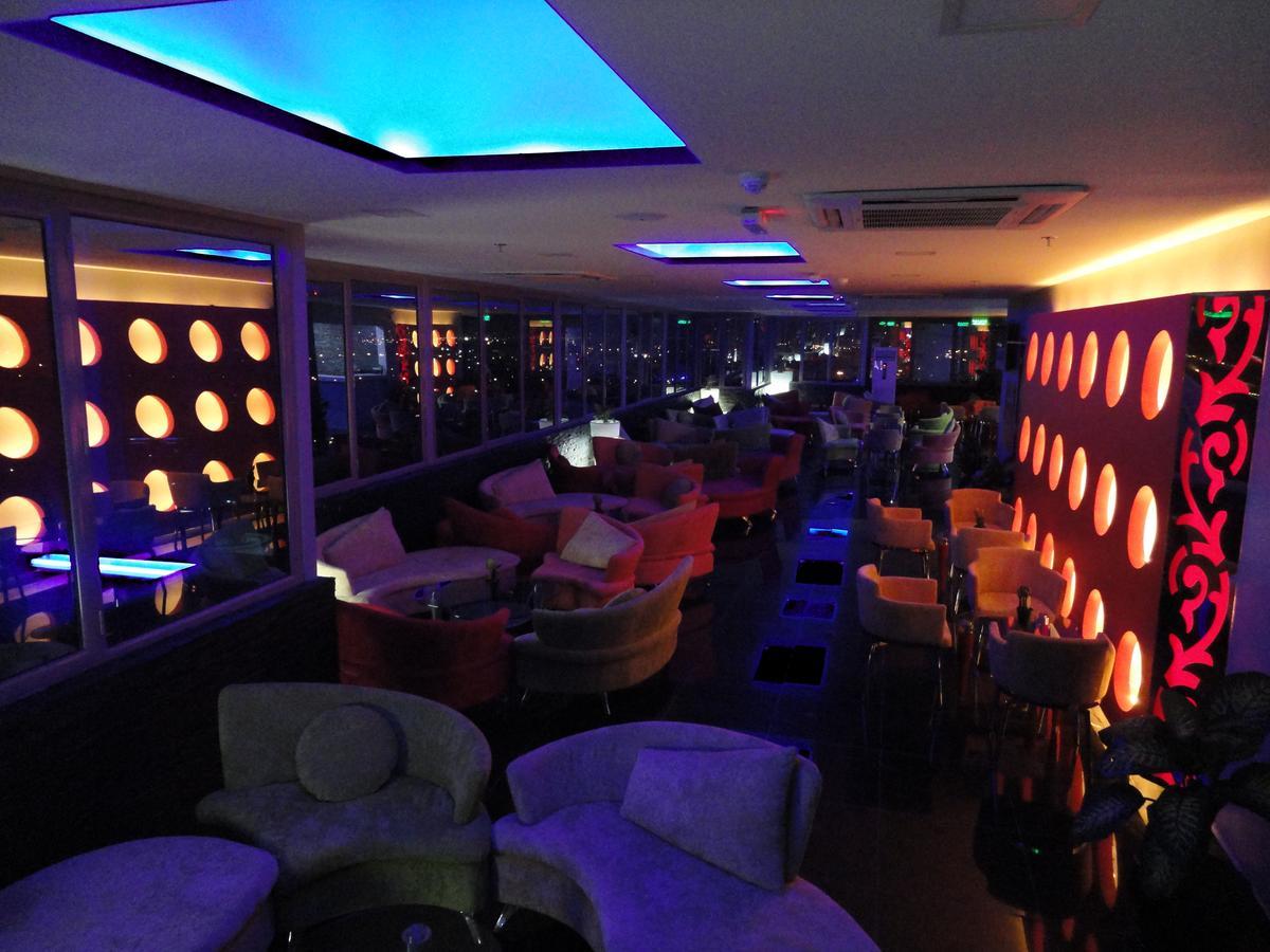 Al Andalus Plaza Hotel Manama Exterior photo