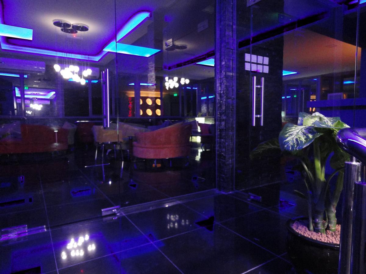 Al Andalus Plaza Hotel Manama Exterior photo
