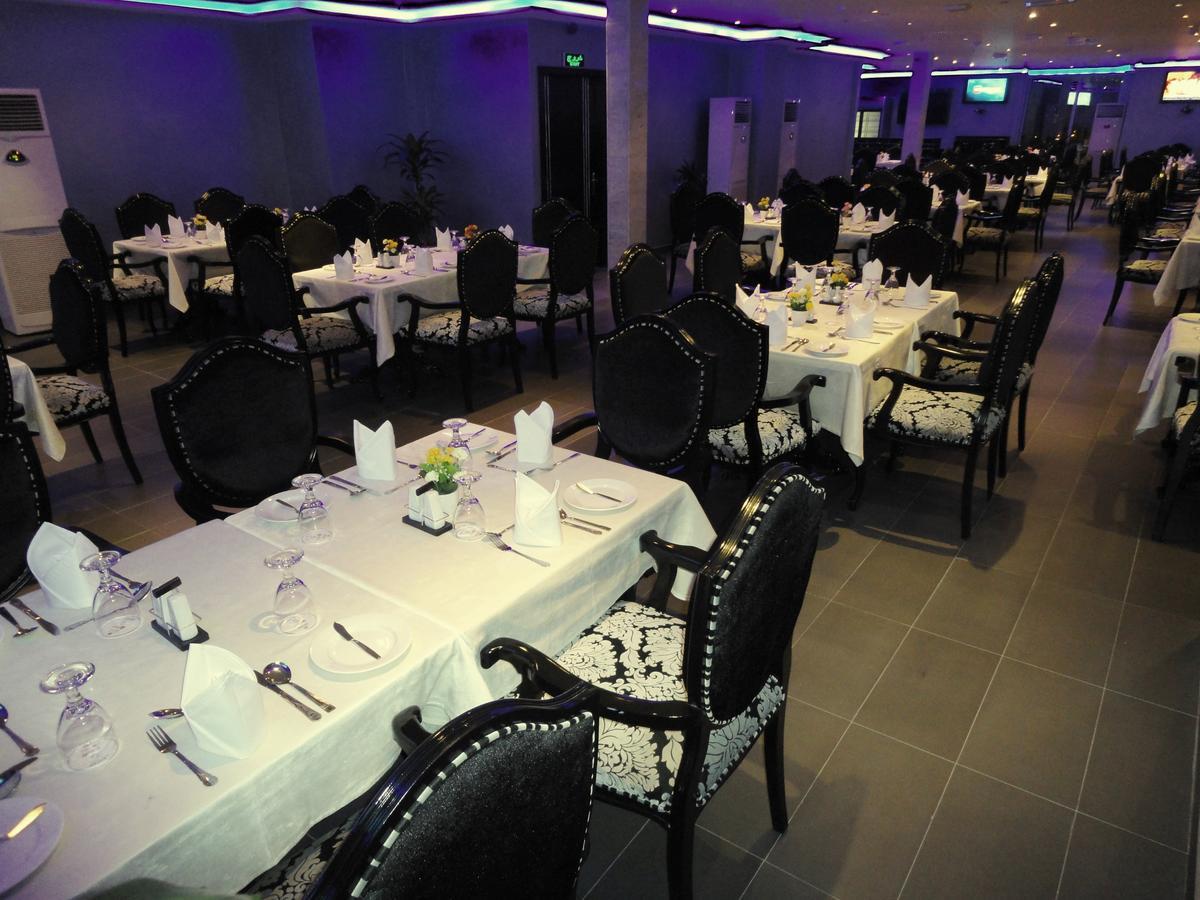 Al Andalus Plaza Hotel Manama Exterior photo