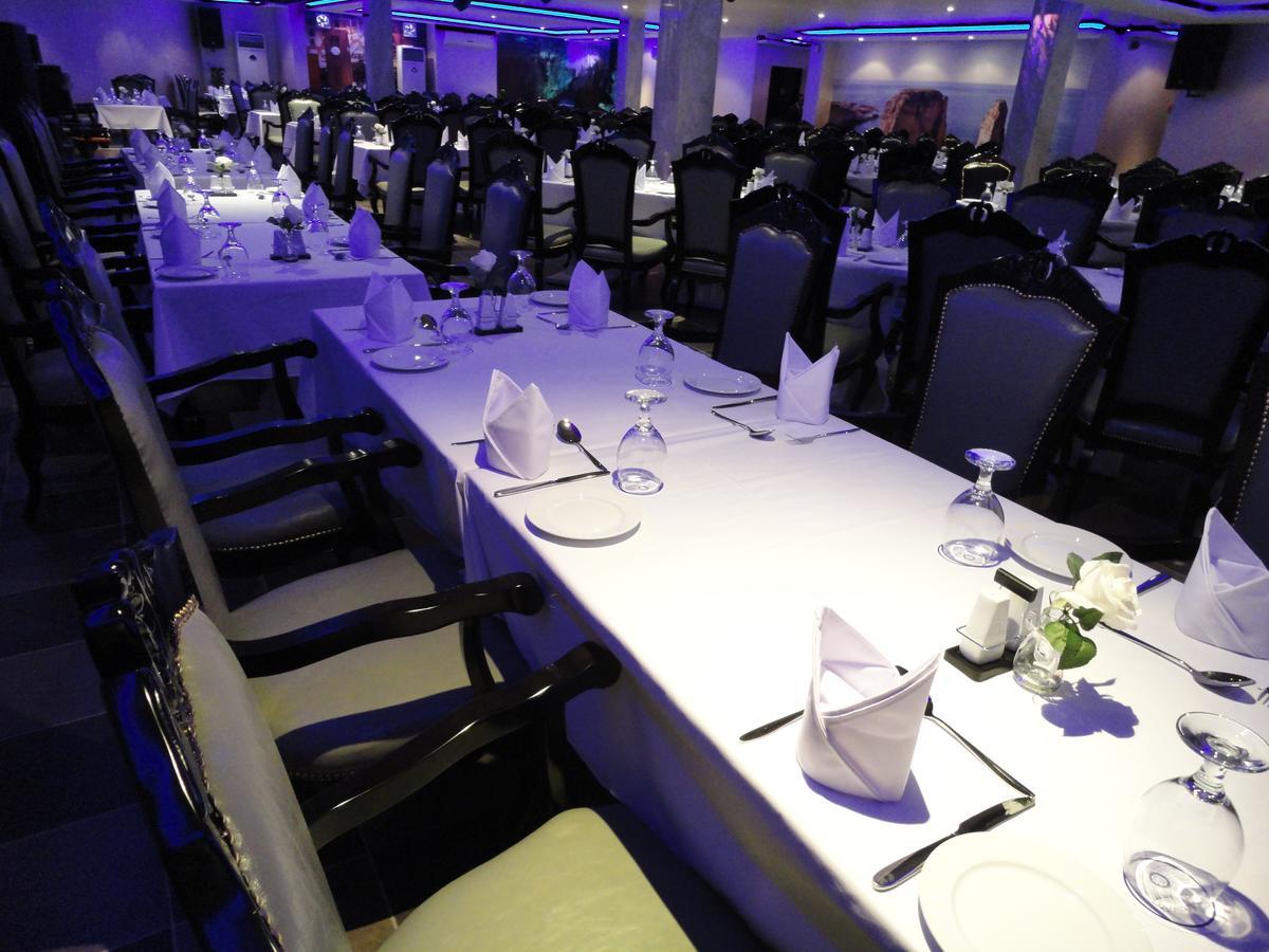 Al Andalus Plaza Hotel Manama Exterior photo