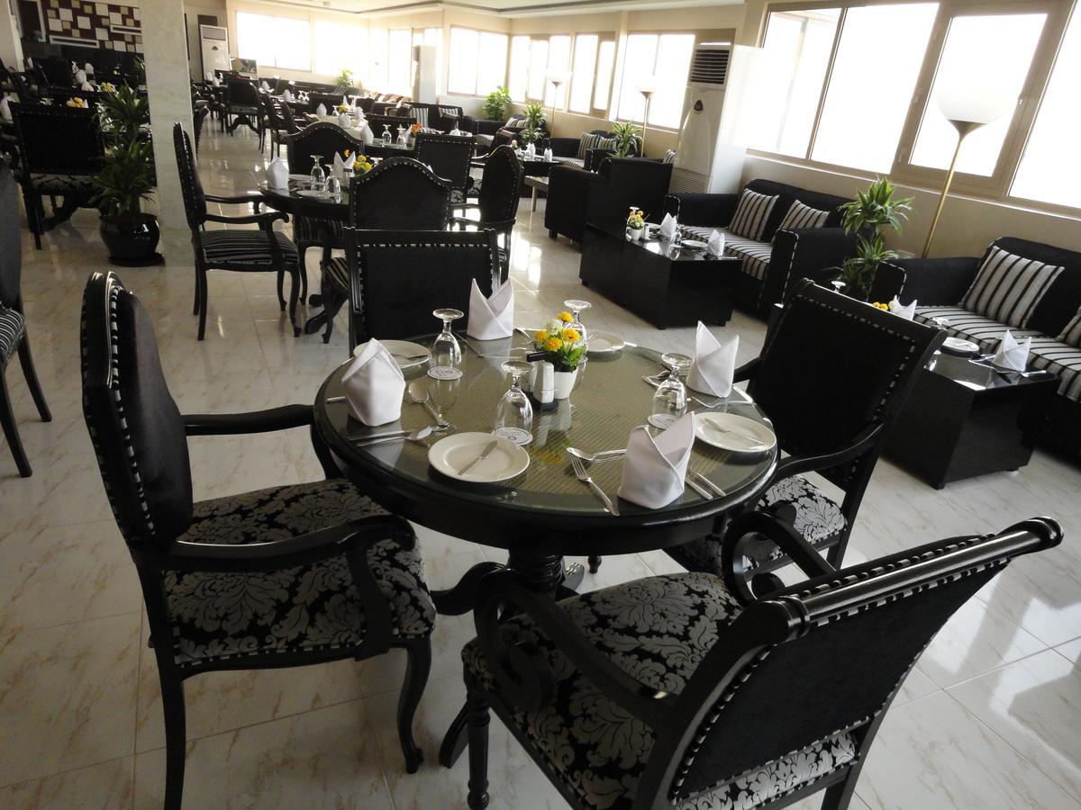 Al Andalus Plaza Hotel Manama Exterior photo